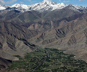 Pakistan faces blow to tourism after 10 climbers killed