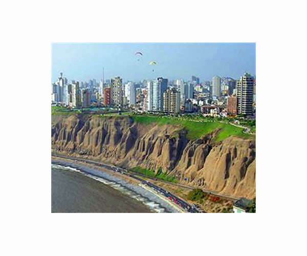 One of Lima's top beaches to close Sunday over pollution
