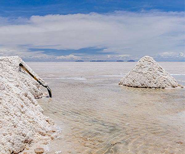 Chile awards two multi-million dollar lithium contracts