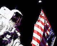 Man's first trip to moon recreated for Internet generation