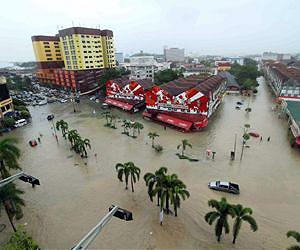 Two dead as Malaysian floods subside