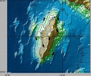 Undersea volcano threatens southern Italy: report