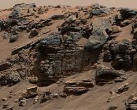 Curiosity finds clues to how water helped shape Mars