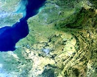 Take A Closer Look At Our Planet At The Palais De La Decouverte In Paris