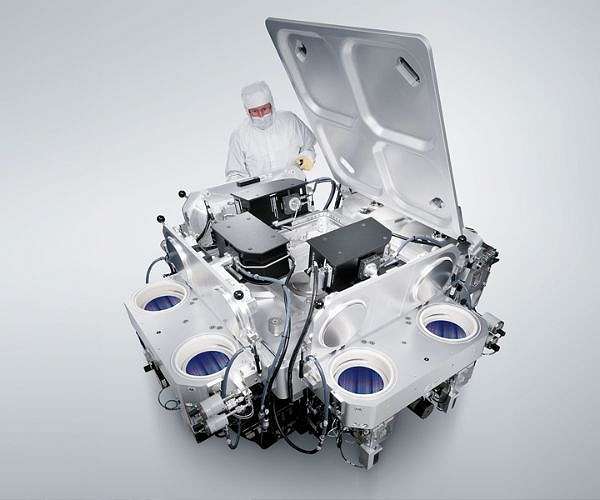 MIT.nano equipment to accelerate innovation in tough tech sectors