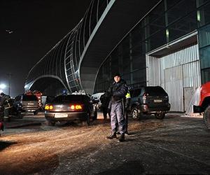 Moscow airport bombed, 35 dead