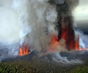 Volcanic lava flows unabated in DR.Congo national park