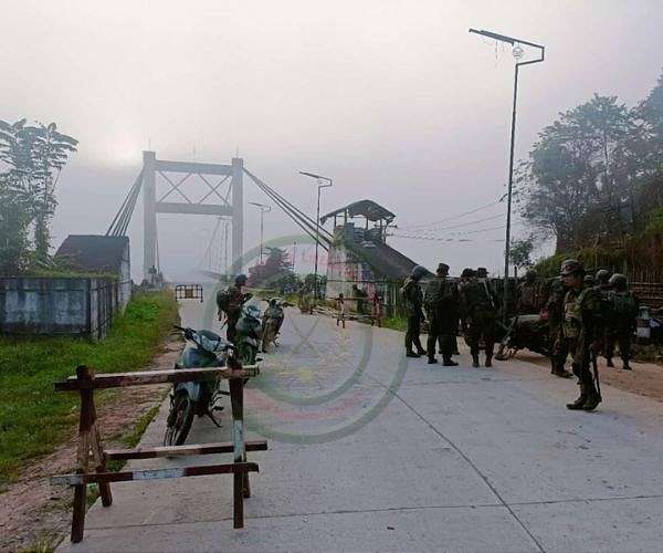 Myanmar airstrikes on border hospital near China kill 10: media