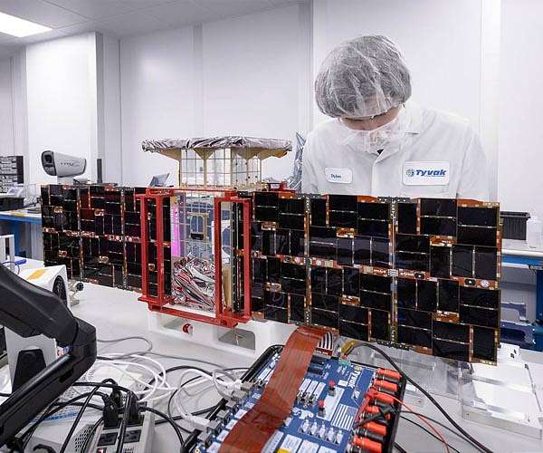 NASA launches mini satellite in bid to return to the Moon