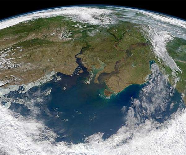 Climate change may boost Arctic 'virus spillover' risk