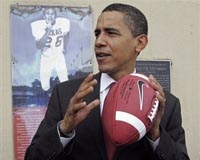 Obama seeks nuclear-free world on Europe charm tour