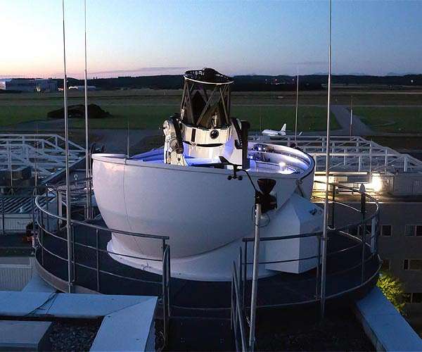 DLR's new optical ground station inaugurated