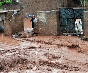 Flash floods kill over 110 in Pakistan, Kashmir