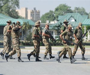 US holding back Pakistan military aid: Obama aide