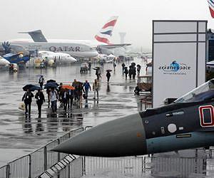 Billions in contracts reported at air show