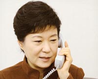 Obama, Park press Beijing on N.Korea sanctions