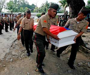 Flood-hit Philippines prepares for mass burials
