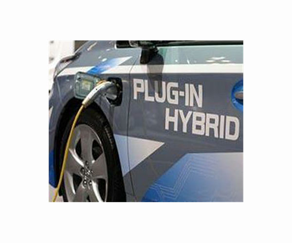 UK scraps subsidies for electric plug-in cars