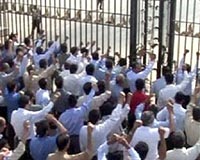 Iraqi army storms Iranian opposition camp