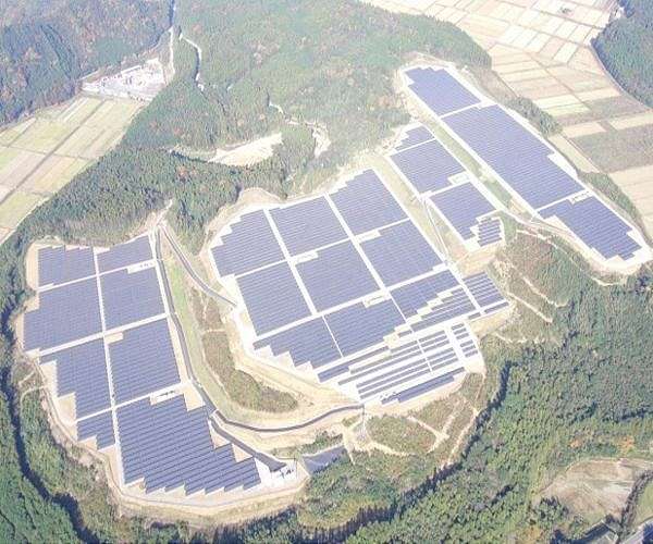Japan to make renewables top power source by 2040