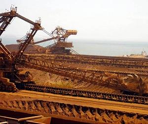 Robots, space technology run Australia's mining miracle
