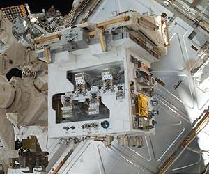 Robotic Refueling Mission: Fueling up in Space
