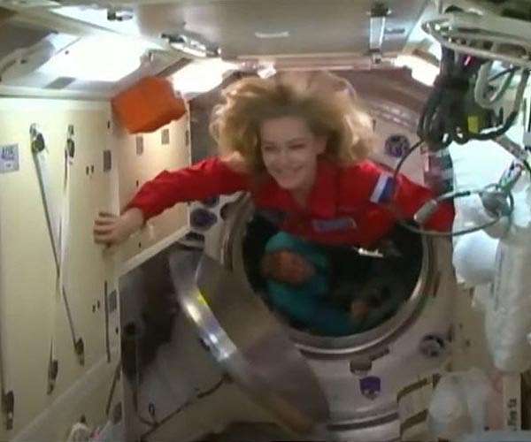 Russian actress, director enter space station to film movie