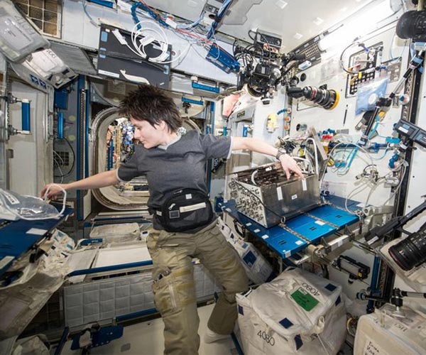 NASA manages astronaut health with effective diagnostics research