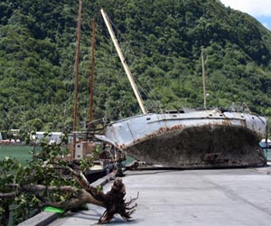 Quake rocks Samoa on tsunami anniversary