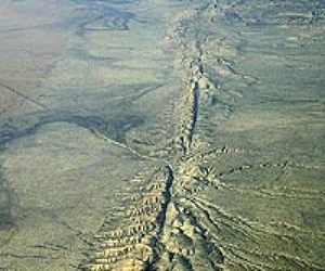 San Andreas fault said 'ready to go'