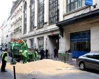 Anti-GM Stunt Targets France's Sarkozy