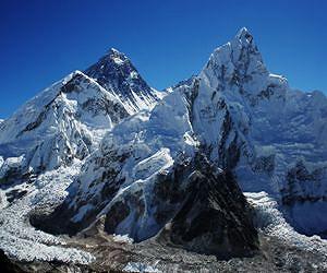 Scientists find extensive glacial retreat in Mount Everest region