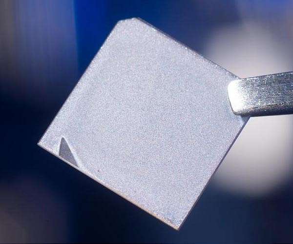Germanium oxide interface boosts tin monosulfide thin film solar cell efficiency and stability