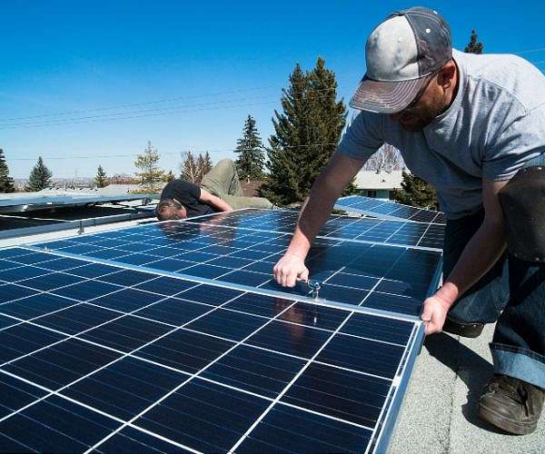 10 Things to Know Before Buying Solar Panels