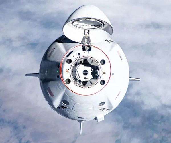 SpaceX Dragon delivers Crew-11 to International Space Station