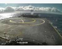 SpaceX re-useable rocket misses landing ship