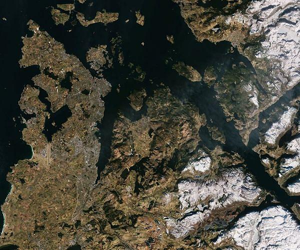 Mountain split to trigger tsunami in Norwegian fjord -- but when?