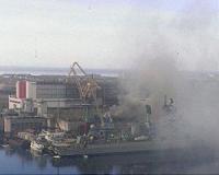 Firefighters douse fire on Russian nuclear sub