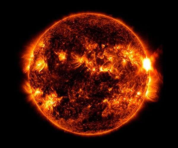 The hottest catalog of the year: the most comprehensive list of slow-building solar flares yet