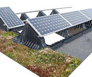Green Roofs Embrace Renewable Solar Energy