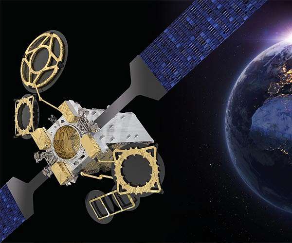 Successful entry into service of the multi-mission EUTELSAT 10B satellite