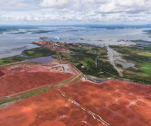 Chinese officials admit toxic river leak after rare media reports