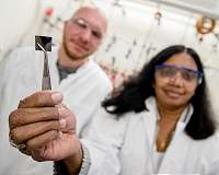 Ultra-thin transparent silver films for solar cells