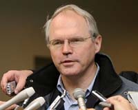 US Says Banking Row Over Now Shut Down Reactor
