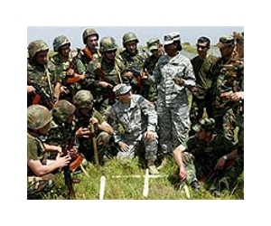 US troops to deploy on Mexico border in August