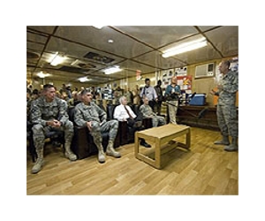 Gates visit stresses terror threats