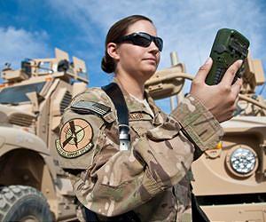 US military opens door to women in ground combat