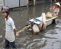 Vietnam flood toll rises to 98