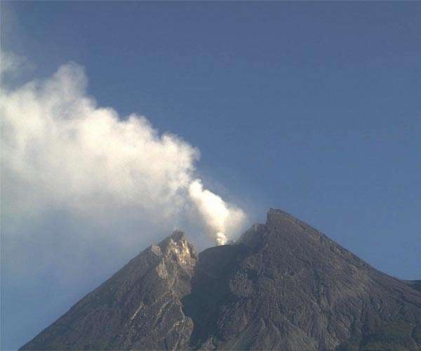 Indonesia volcano erupts, spews red-hot lava