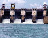 Water companies need to adapt to climate change: experts